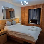 1 Bedroom Flat In Central London Zone 1